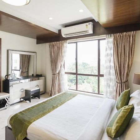 Treebo Soho Newtown Hotel Колката Екстериор снимка