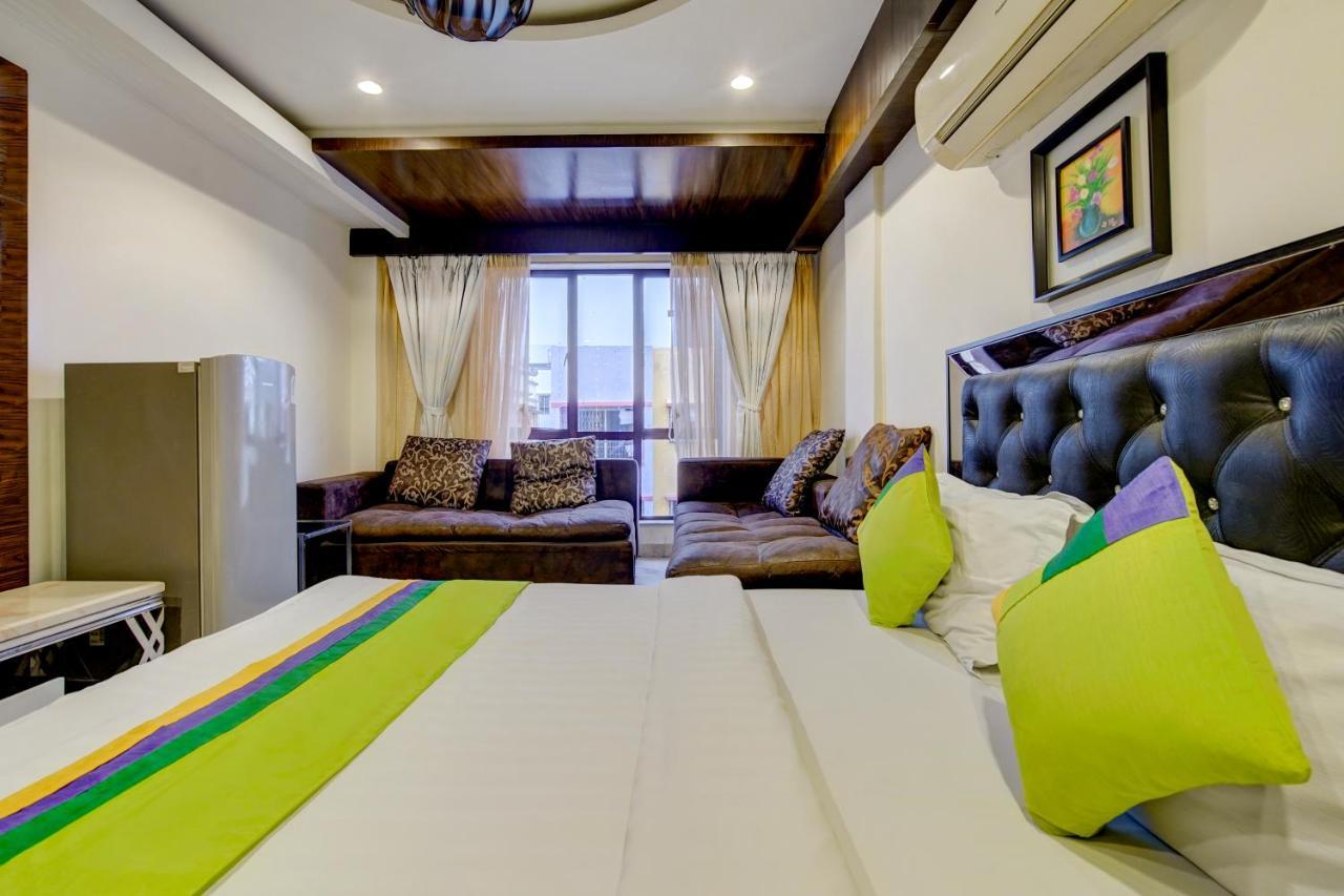 Treebo Soho Newtown Hotel Колката Екстериор снимка
