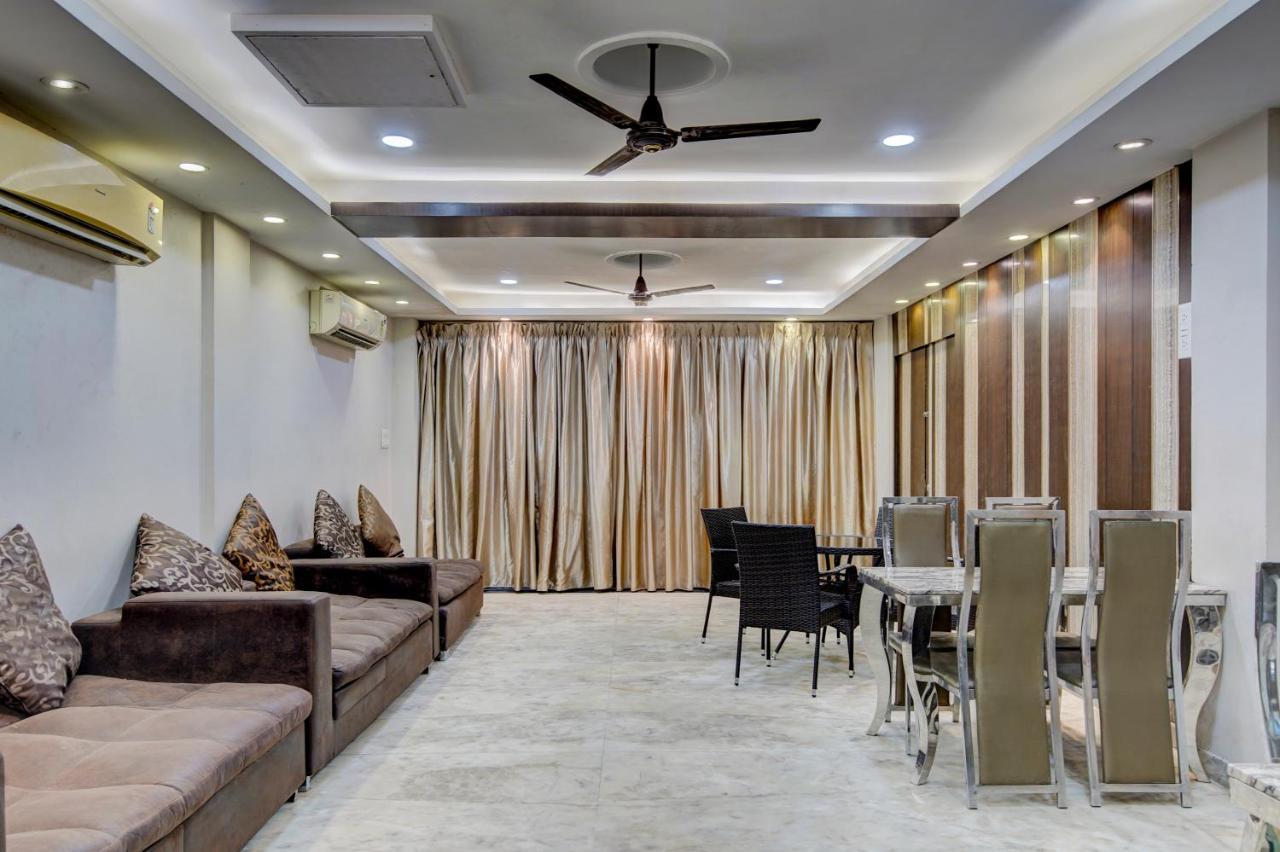 Treebo Soho Newtown Hotel Колката Екстериор снимка