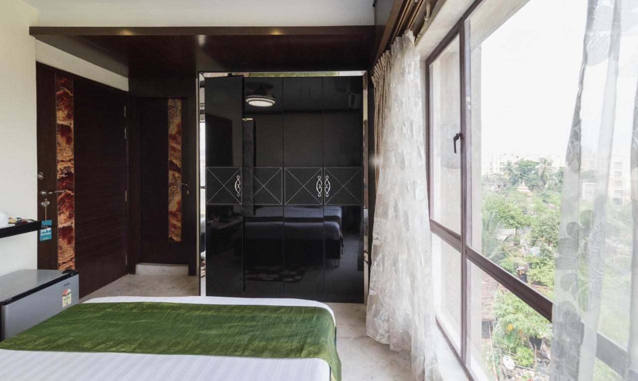 Treebo Soho Newtown Hotel Колката Екстериор снимка