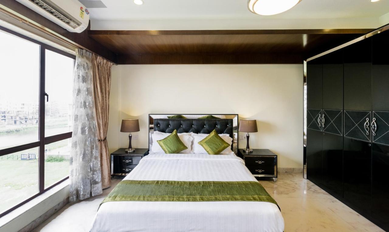 Treebo Soho Newtown Hotel Колката Екстериор снимка